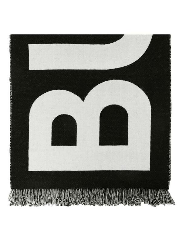 TODO::이 곳에 상품명 데이터를 넣어주세요