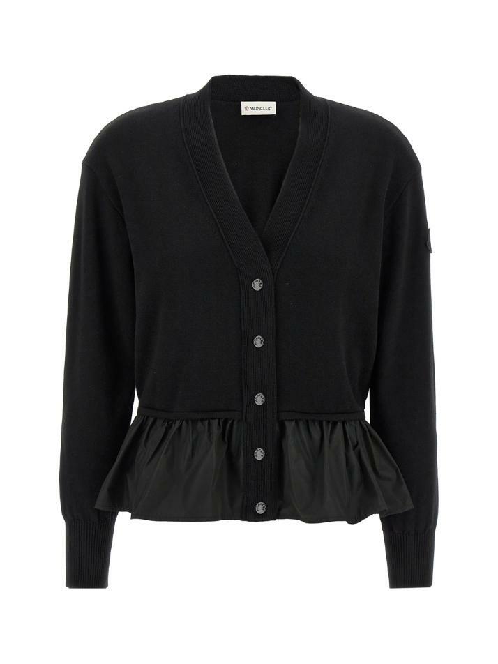 [몽클레어] 25SS 로고 패치 페플럼 가디건 9B000 38 M4066 999