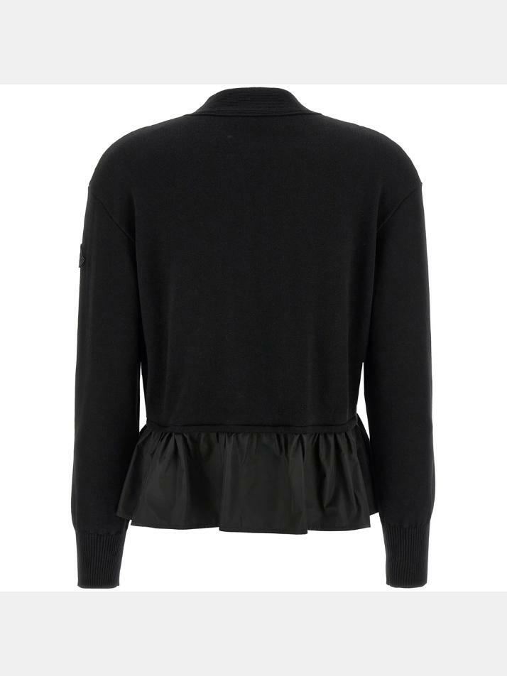 [몽클레어] 25SS 로고 패치 페플럼 가디건 9B000 38 M4066 999