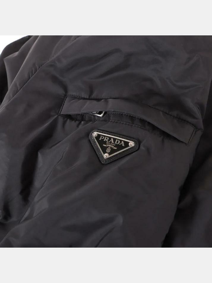 [프라다] 25SS 삼각 로고 바람막이 자켓 SGH278 106O F0002