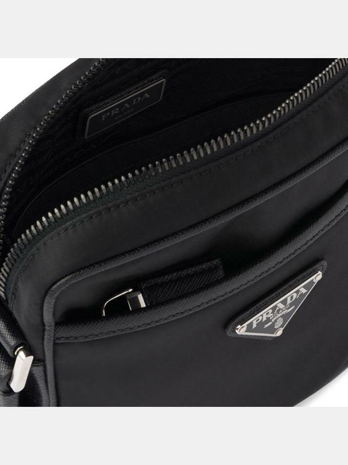 [프라다] 25SS 삼각 로고 테수토 메신저백 2VH112 2DMH F0002
