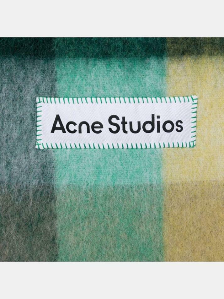 [아크네스튜디오] 25FW 시그니처 로고 패치 체크 머플러 멀티 CA0084 DQD