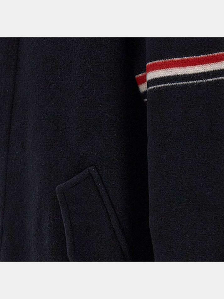[톰브라운] 24FW 밀라노 RMB 암밴드 울 코트 네이비 MKJ083A Y1019 415