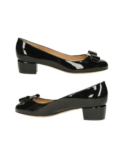 [페라가모] 25SS 바라 VARA 1 유광 펌프스힐 블랙 0591963
