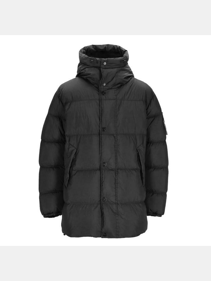 [스톤 아일랜드] 25FW 크링클랩스 후드 패딩 블랙 K2S15 4100012 S0A23 V0029