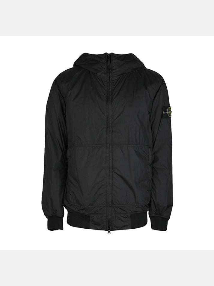 [스톤 아일랜드] 25FW 가먼트다이 크링클 랩스 프리마로프트 후드자켓 블랙 K2S15 4100013 S0A23 V0029