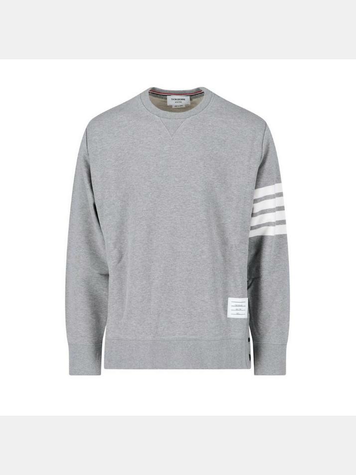 [톰브라운] 25FW 사선 완장 클래식 맨투맨 그레이 MJT021H 00535 068