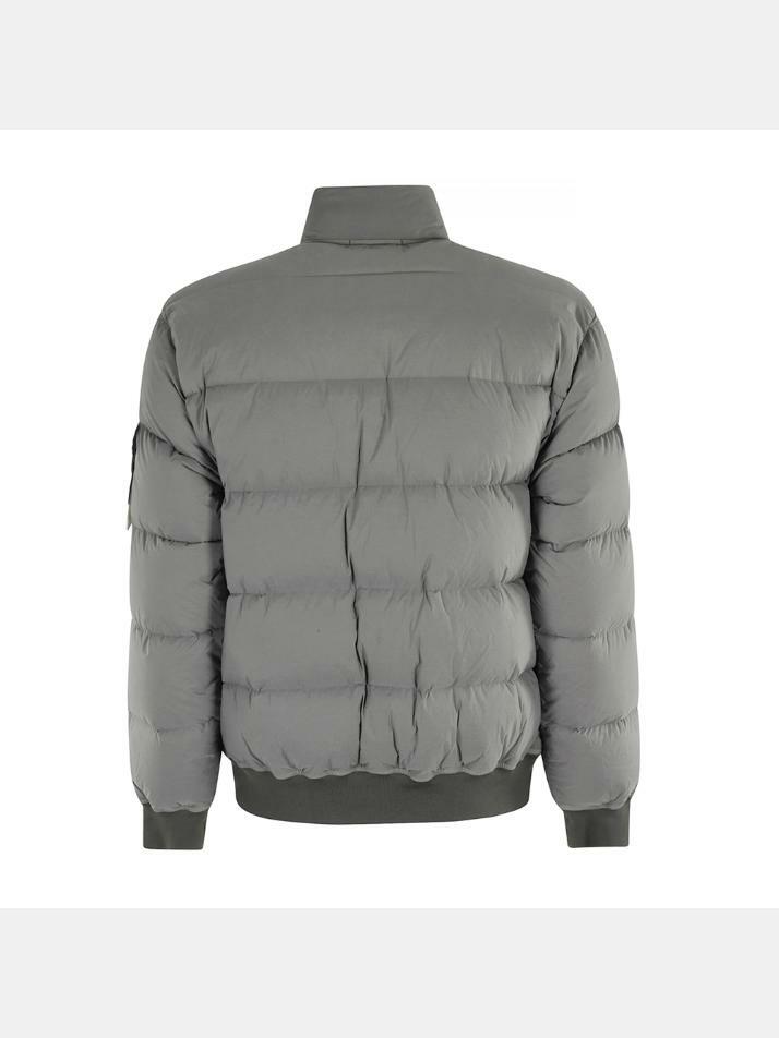 [스톤 아일랜드] 25FW 와펜 심리스 터널 나일론 패딩자켓 그레이 K2S15 4100039 S0028 V006B
