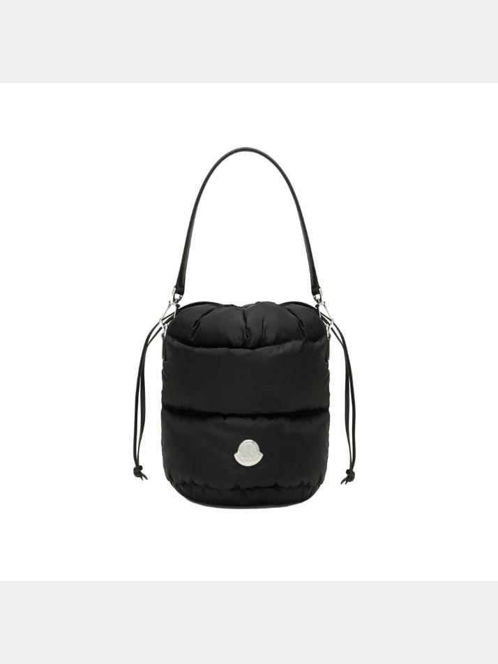 [몽클레어] 25FW 카라독 CARADOC 로고 패치 패딩 버킷백 블랙 5I000 02 M6275 999