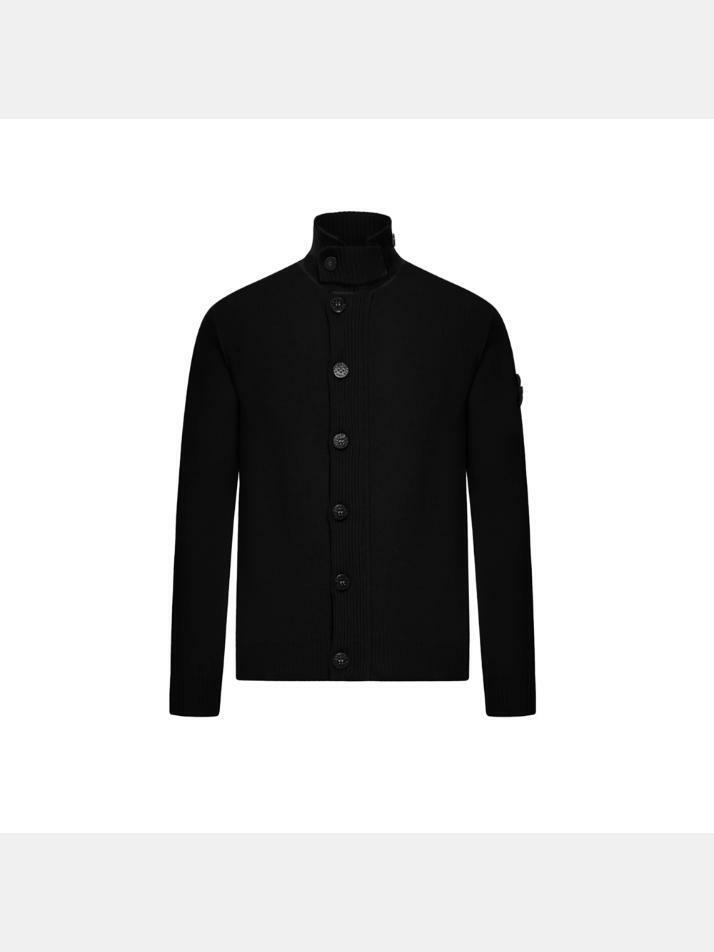 [스톤 아일랜드] 25FW 버튼 울 가디건 블랙 K2S15 5100047 S00A3 V0029