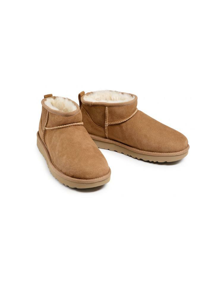 [어그] 25FW 클래식 울트라 미니 부츠 체스넛 1116109 CHE