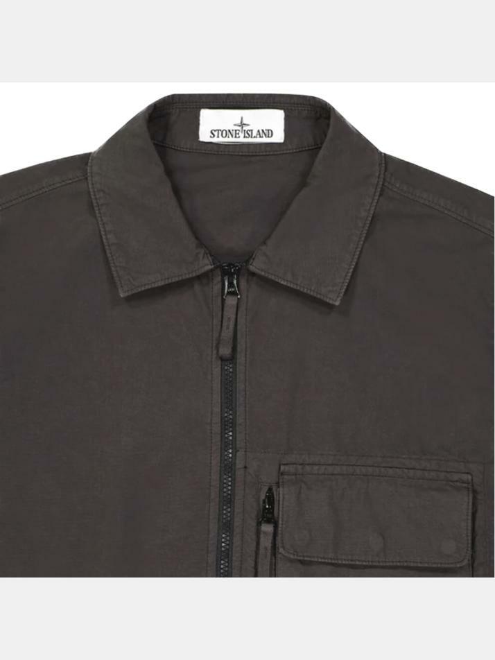 [스톤 아일랜드] 25FW 포켓 오버셔츠 자켓 그레이 K2S15 1200004 S0179 V0062