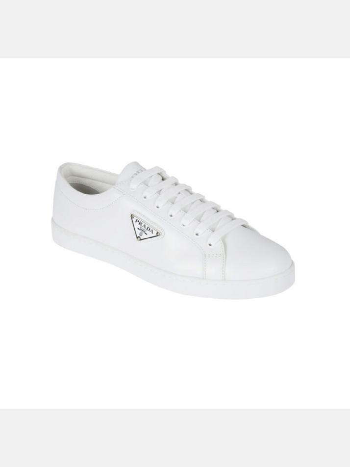 [프라다] 25FW 삼각로고 브러시드 로우탑 스니커즈 화이트 2EE376 3F0E F0009