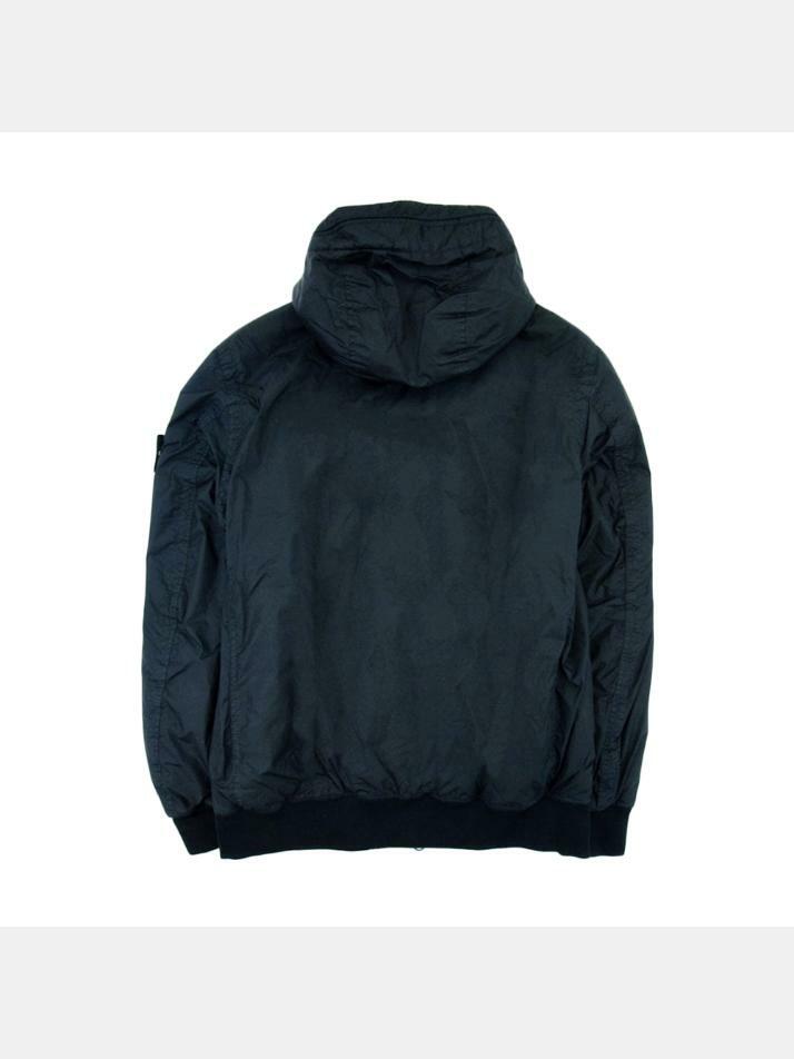 [스톤 아일랜드] 25FW 가먼트다이 크링클랩스 프리마로프트 자켓 네이비 K2S15 4100013 S0A23 V0020