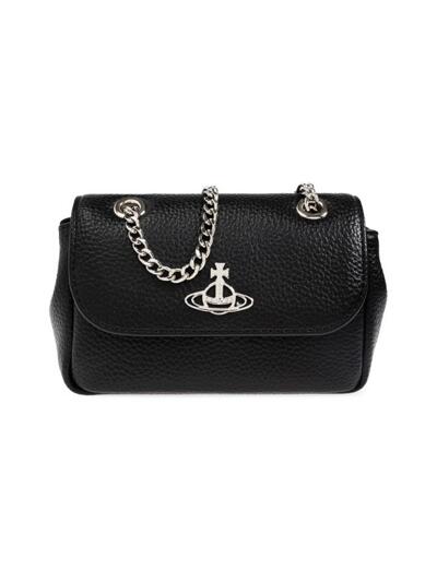 [비비안웨스트우드] 26SS ORB 은장 로고 스몰 펄스 체인 숄더백 블랙 5C01000CW S000D N403