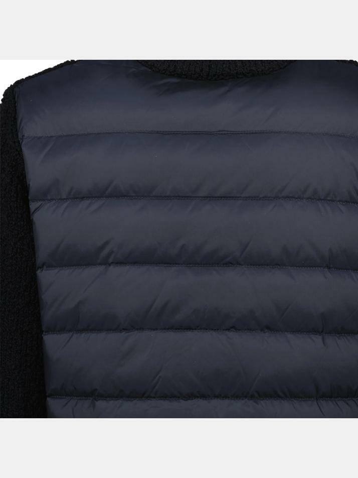 [몽클레어] 25FW 로고 패치 믹스 경량 패딩자켓 네이비 9B000 05 M7104 742