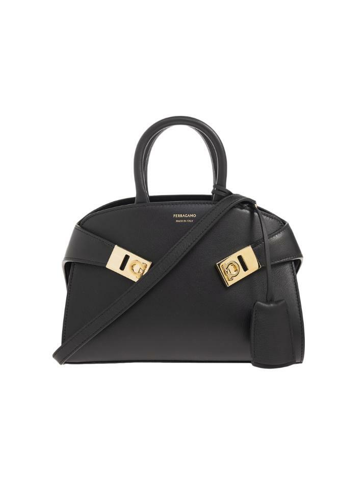 [페라가모] 26SS 허그 미니 토트/숄더백 블랙 21-5975 0768853