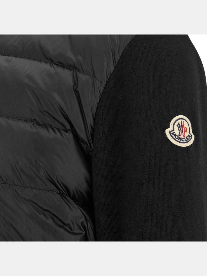 [몽클레어] 26SS 로고 패치 믹스 니트 패딩자켓 블랙 9B000 18 M1131 999