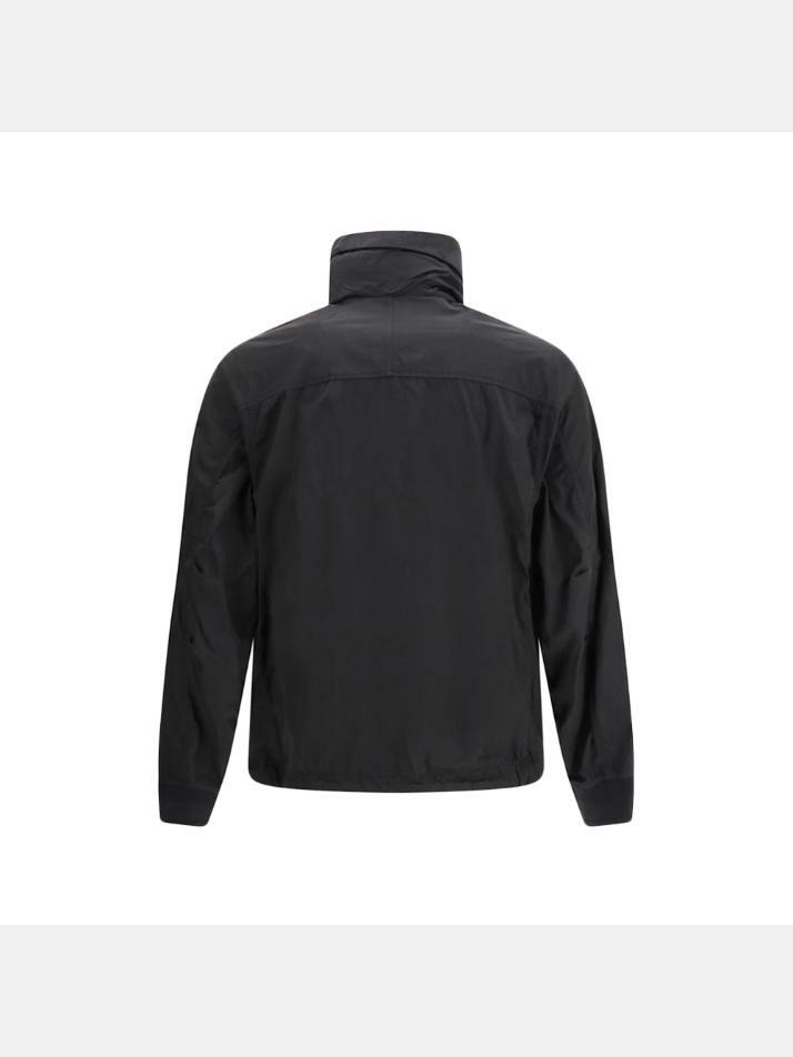 [CP 컴퍼니] 26SS 렌즈 와펜 크롬 R 하이넥 자켓 블랙 20CMOW006A 005904D 999