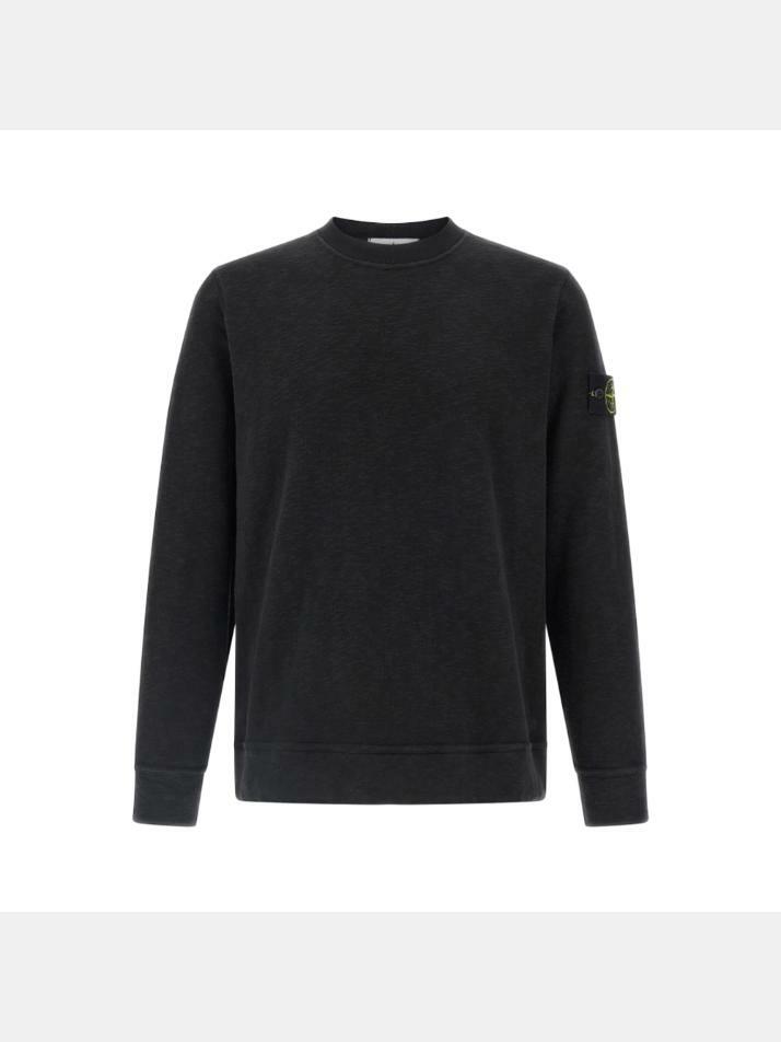 [스톤 아일랜드] 25FW 와펜 패치 브러쉬드 헤비 맨투맨 블랙 K2S15 6100053 S0238 V0029