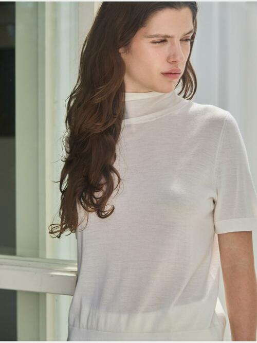 cashmere 15% wool 85% | blended roll neck essential knit top - White
