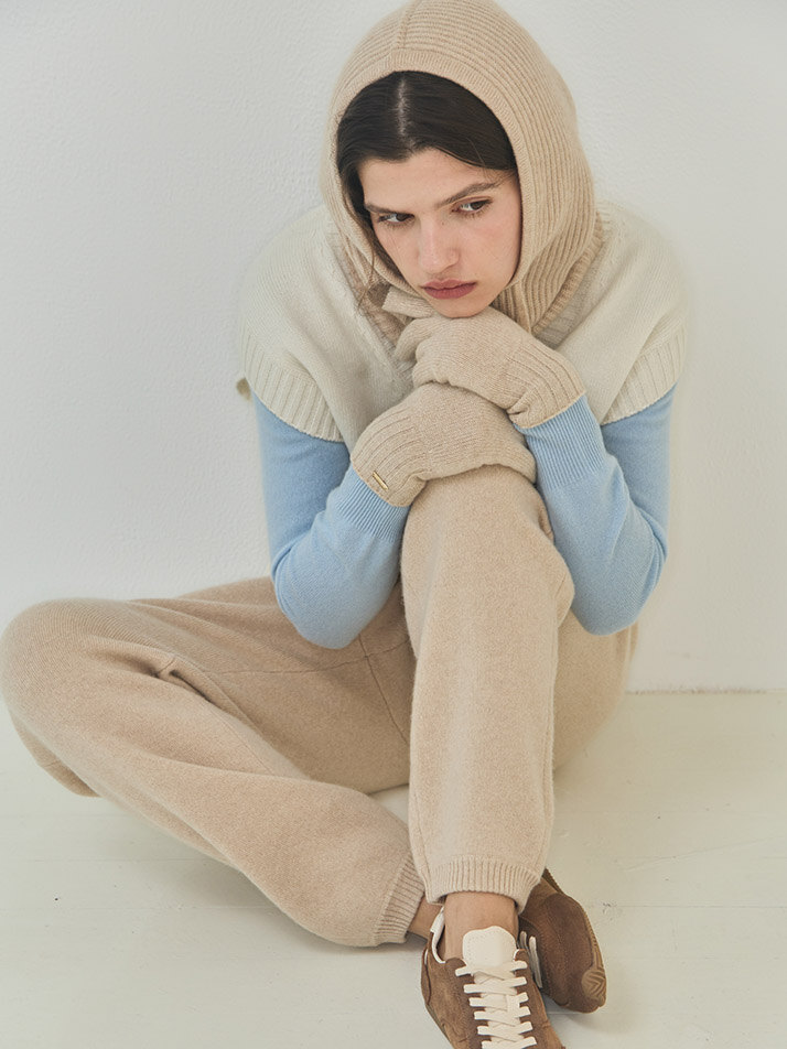 cashmere 30% wool 70% | jogger pants - Oat
