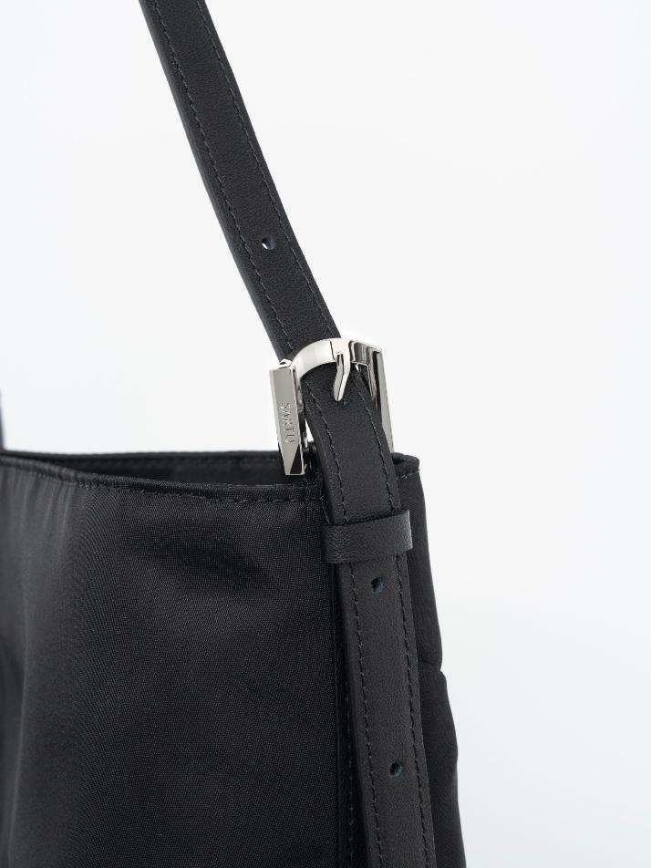 Nov hobo 나일론 백 (Black)