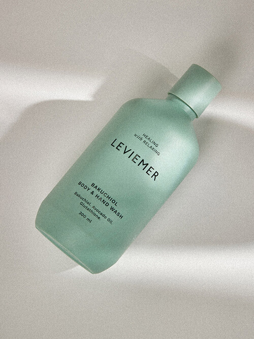 바쿠치올 바디 & 핸드워시 300ml