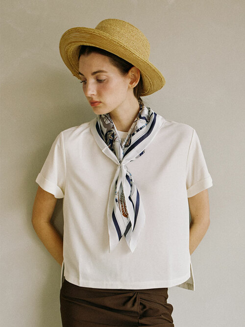 Back Logo Loosefit Crop T-Shirt Ivory