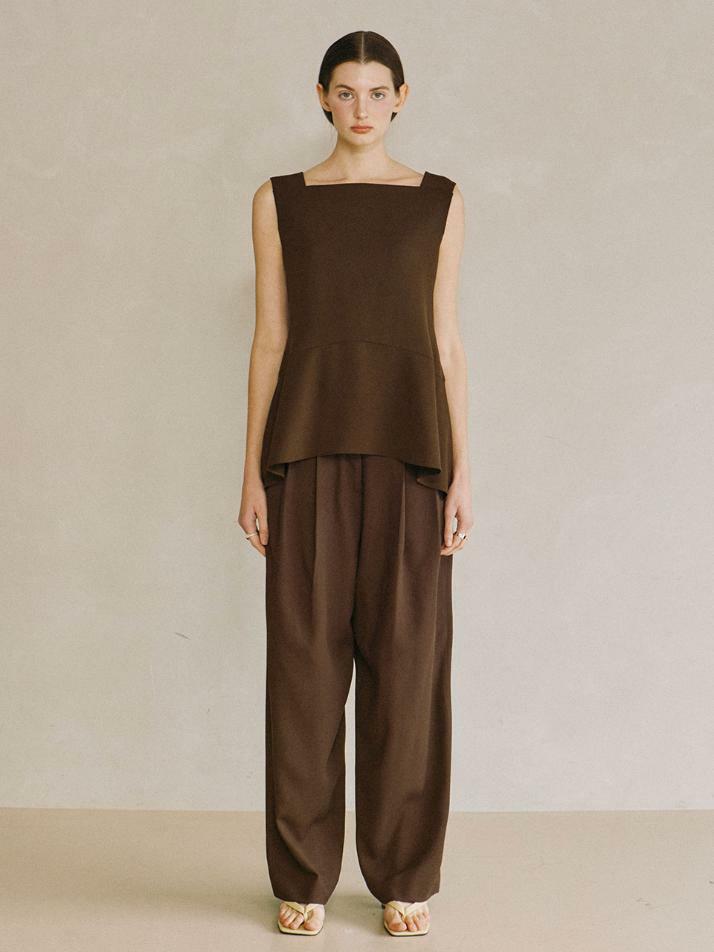 Sleeveless Peplum Top Brown