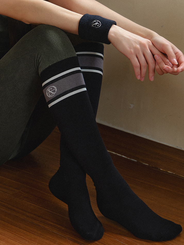 데일리 스트라이프 니삭스