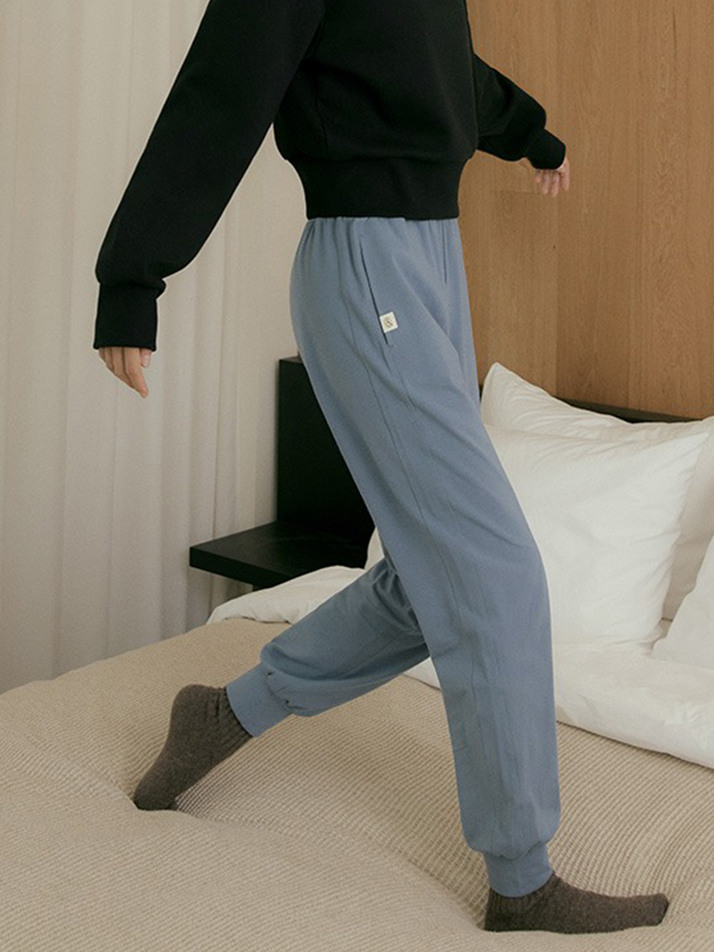 반다 카르마 팬츠