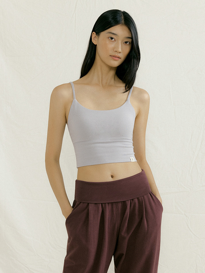 반다 마이테 디나 크롭탑