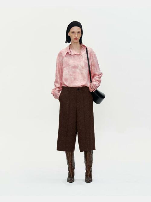 NATURAL COCCUS DYED SILK DETACHABLE COLLAR SHIRT