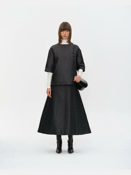 MUD DYED SILK INSULATED T-SHIRT