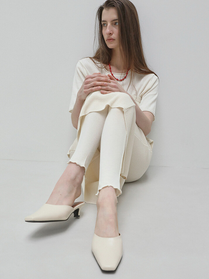 KIO Square Mules (2color)