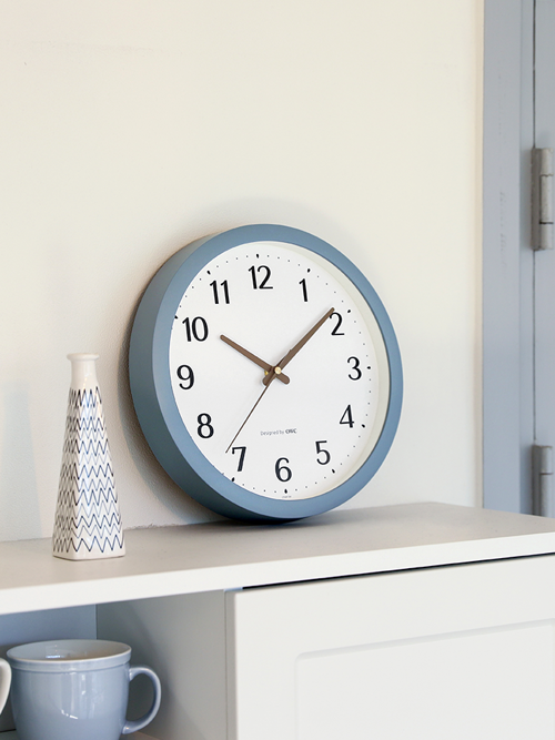 무소음 베이직 산스 인테리어 벽시계 28cm OTM913