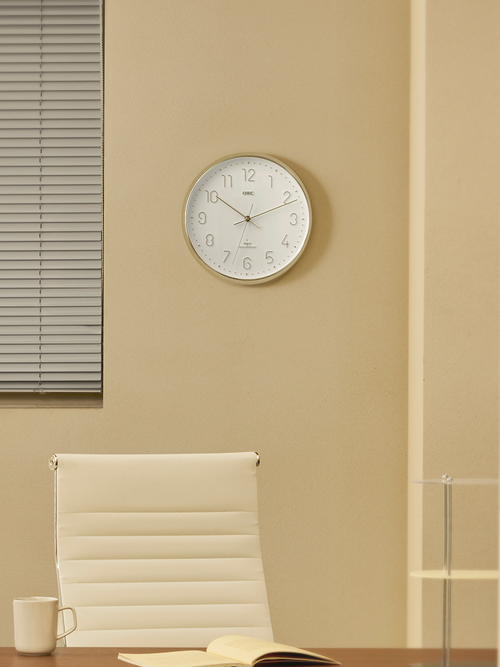 듀(DEW) RC 전파수신 자동시간맞춤 벽시계 31.5cm OWA-1003GD