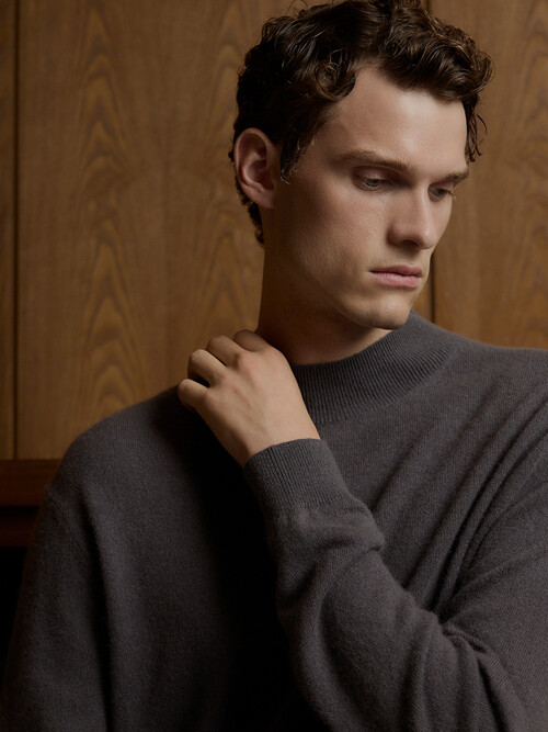 파인 캐시미어 100 모크넥 니트 [스톤그레이]