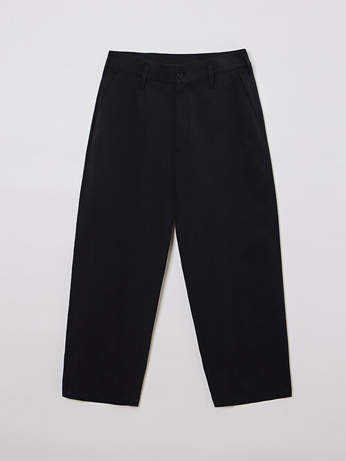 MAN CLASSIC CHINO PANTS BLACK
