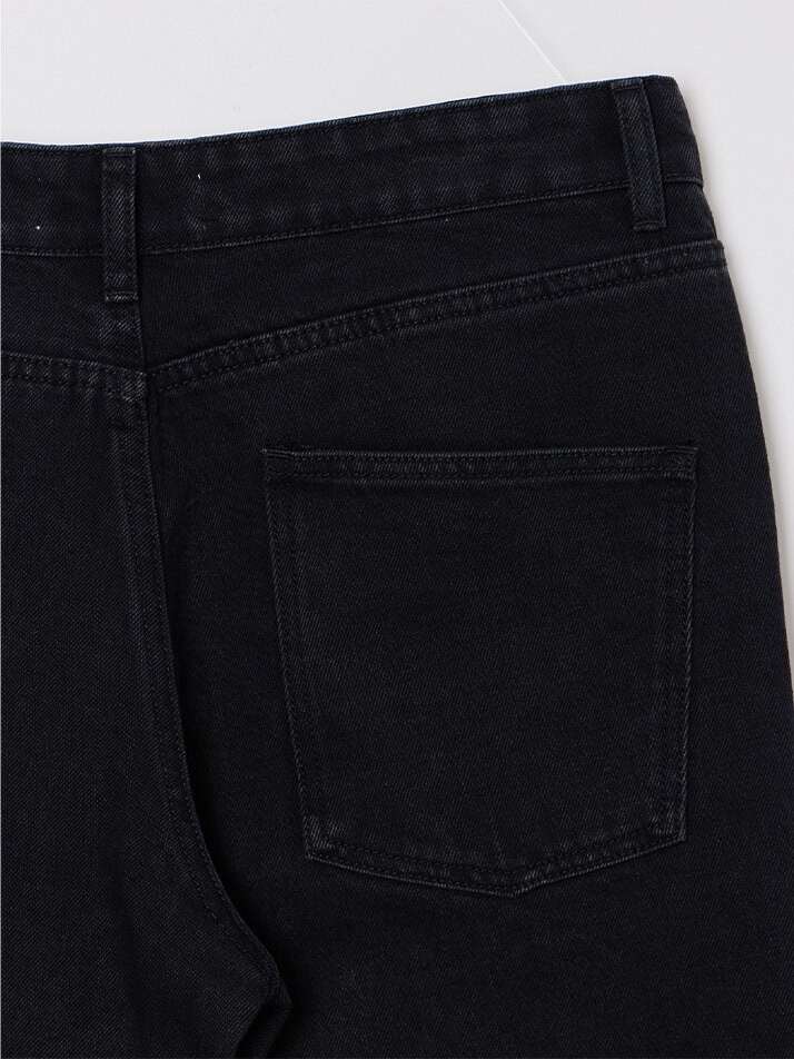 MAN FLARED DENIM PANTS BLACK