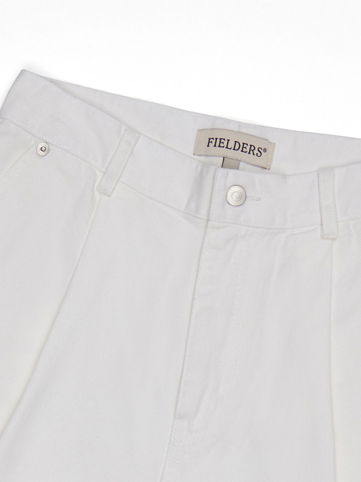 WIDE TWO-TUCK HALF-PANTS WHITE