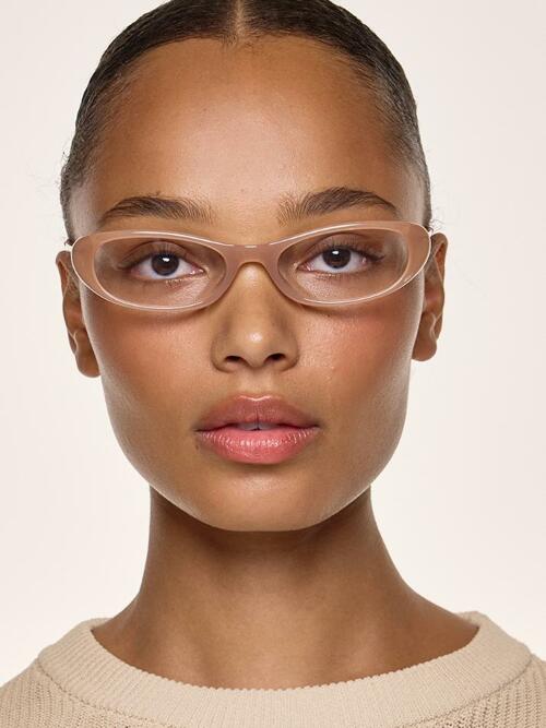 SYLVIE Rosewater