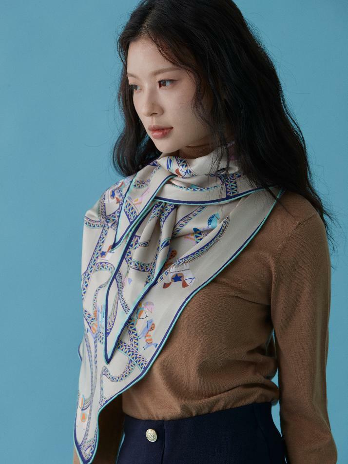 트라이앵글 웜 그레이 _ 스카프