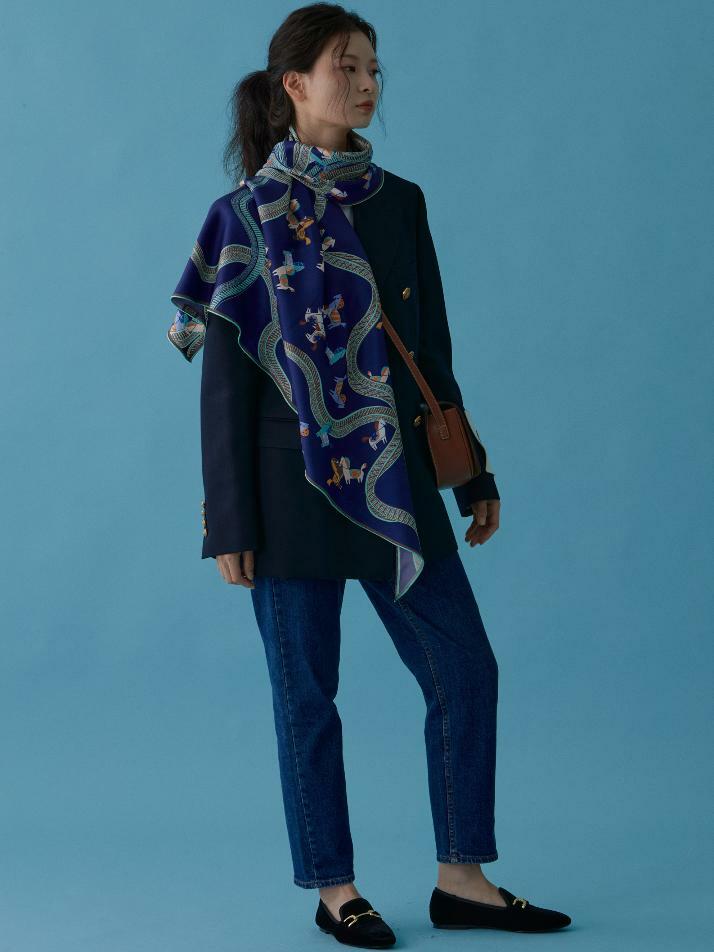 트라이앵글 네이비 _ 스카프