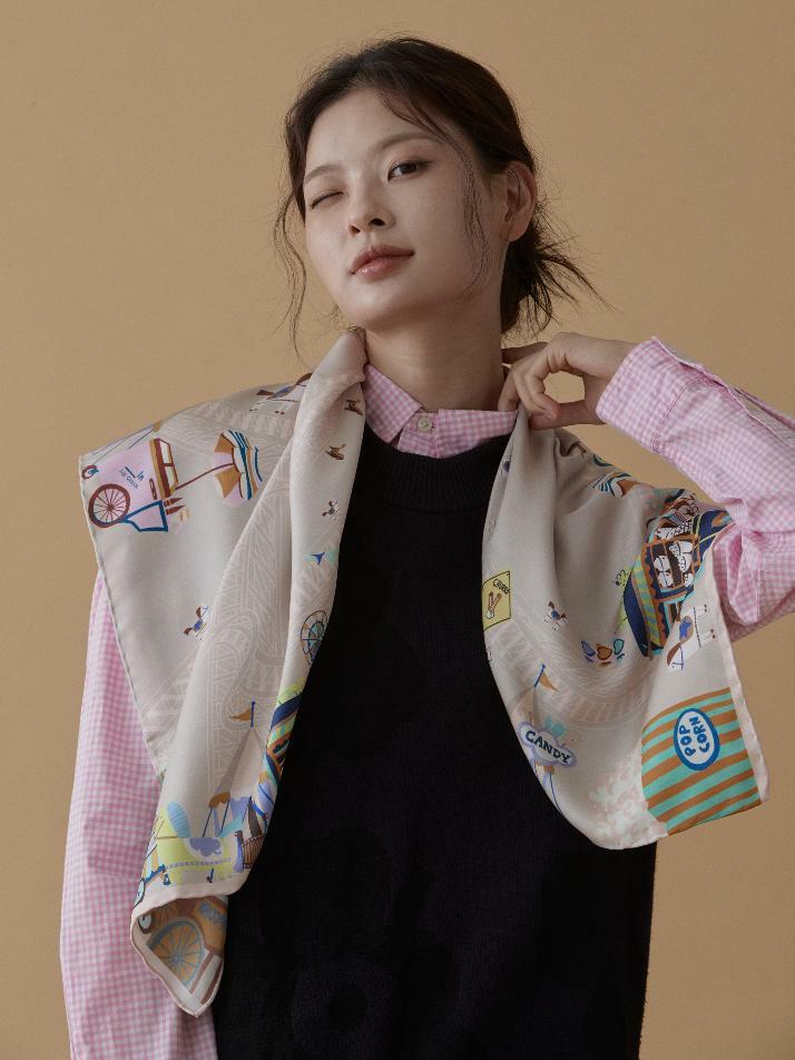 스퀘어 웜 그레이 _ 스카프