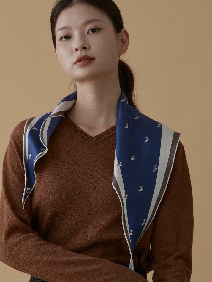다이아몬드 네이비 _ 스카프