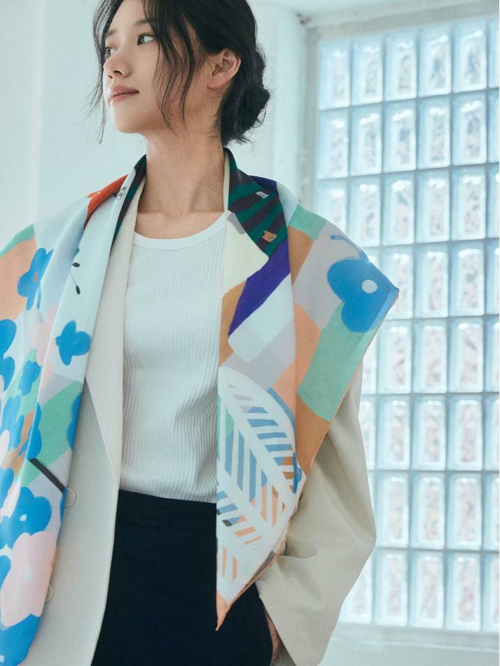 스퀘어_블로썸 가든 스카프