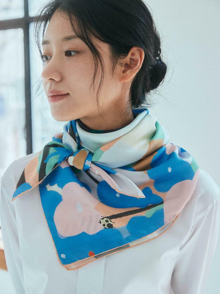 스퀘어_블로썸 가든 스카프