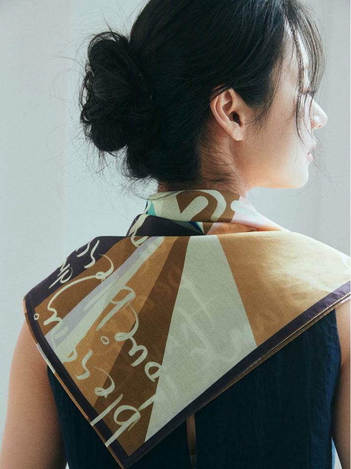 반다나_이브닝 라이트 코튼 스카프